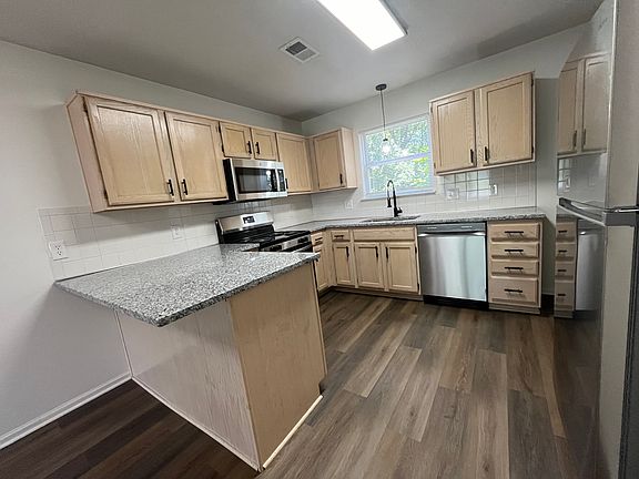 2nd image of 3507 SW McDanial Ave