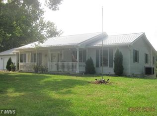 145 Woodside Ln, Berkeley Springs, WV 25411
