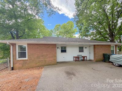 1464 19th Ave NE, Hickory, NC, 28601