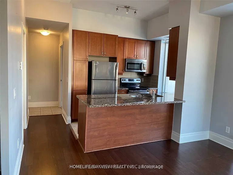 111 Upper Duke Cres #1007 — Photo 5