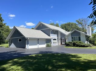 5557 Porter Rd, Rockford, IL 61101