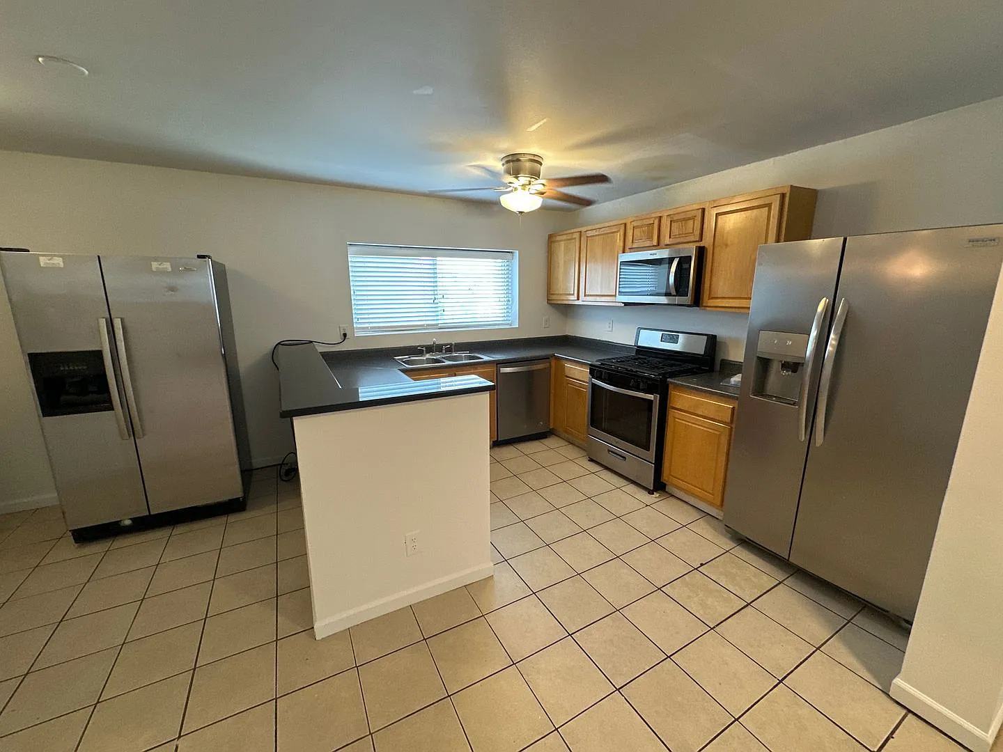 E 17th Ave 47 NCR — Photo 3