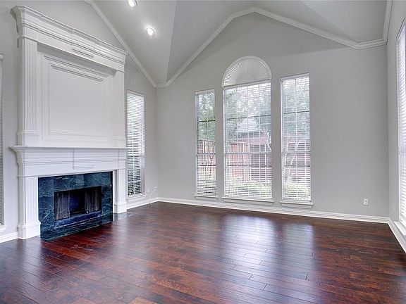 4th image of 4521 Chesterwood Dr