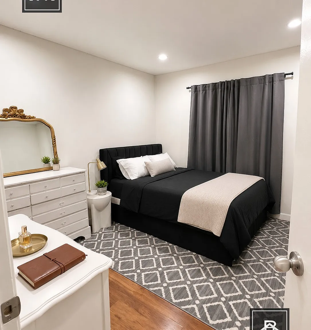 2 bed, 1.0 bath, $2,600 — Photo 3