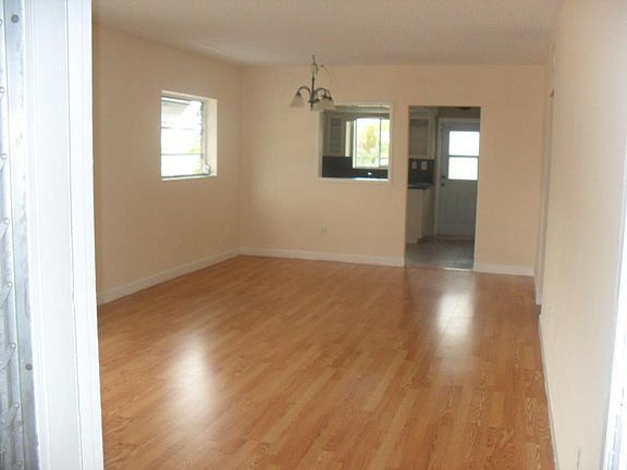 4th image of 1125 NW 30th Ct APT 12