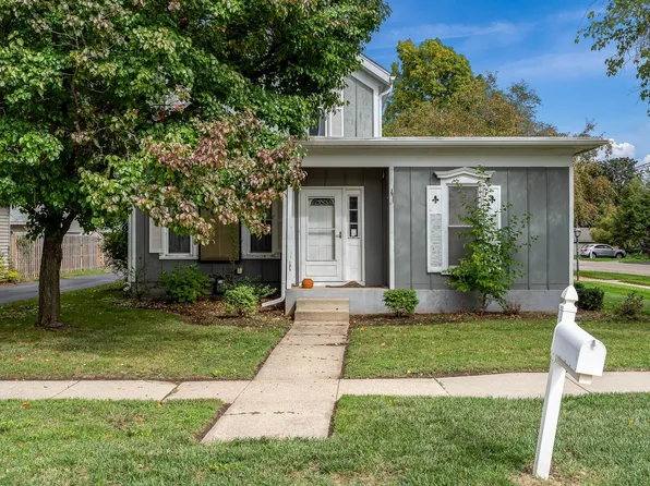 305 W 3rd St, Byron, IL 61010