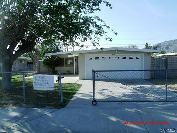 2nd image of 555 E 2nd St