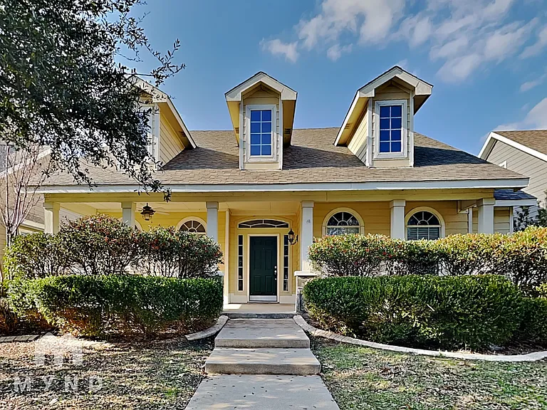 1039 Providence Blvd — Photo 1