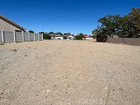 2nd image of 26623 Cumberland Ln