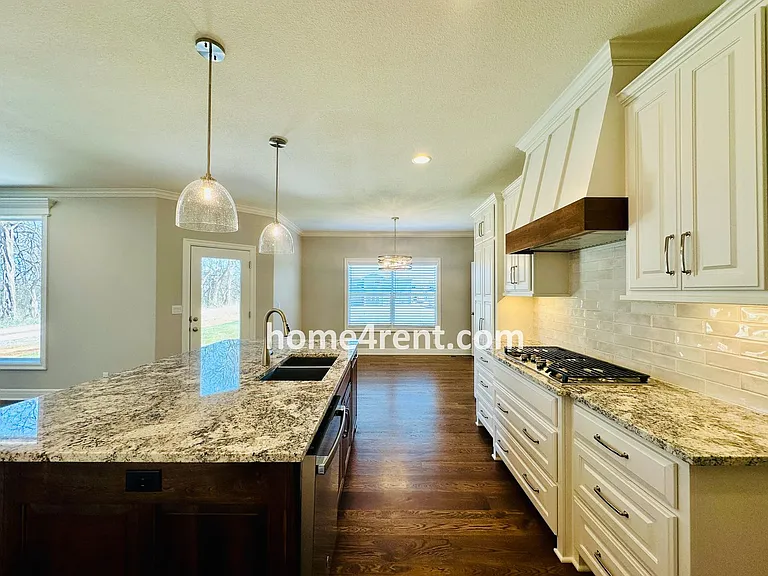 18453 Pawnee Ln — Photo 12