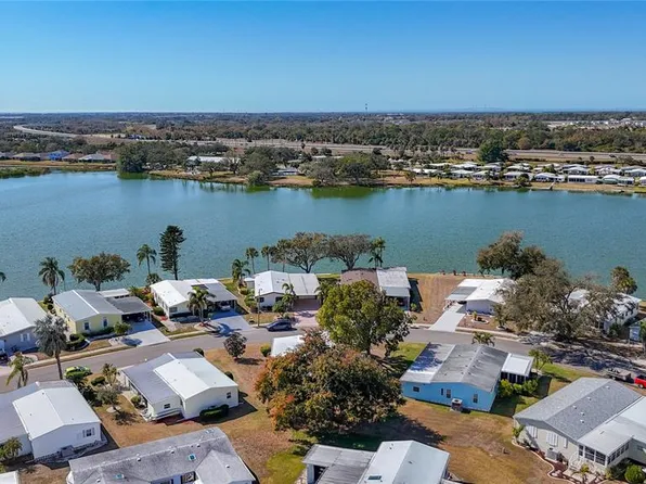 8430 Imperial Lake Cir, Palmetto, FL 34221