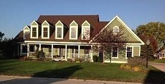 2nd image of 1472 Mackenzie Ln