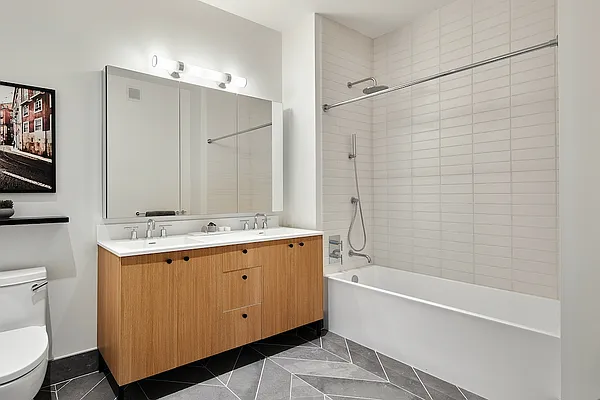 Rented by Greystar | media 25