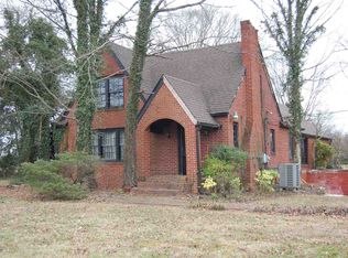 8174 E Andrew Johnson Hwy, Whitesburg, TN 37891