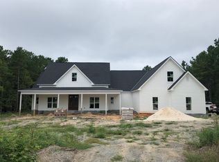703 Lee Rd #312, Smiths Station, AL 36877