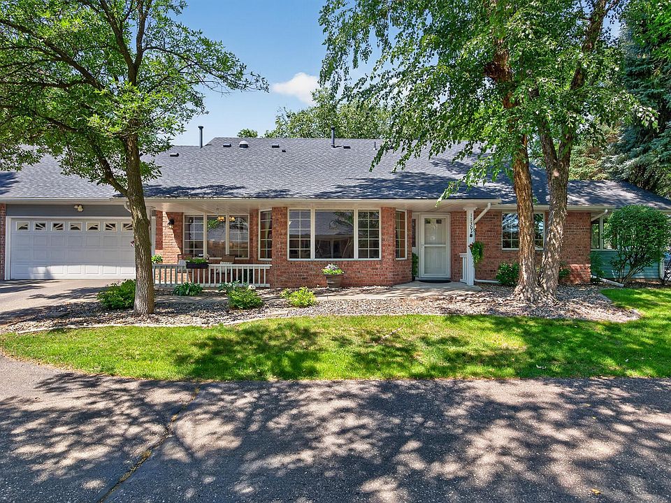 1st image of 1130 Rose Pl