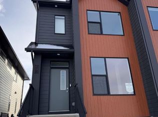 25 N Setonvista Gate SE, Calgary, AB T3M4A3