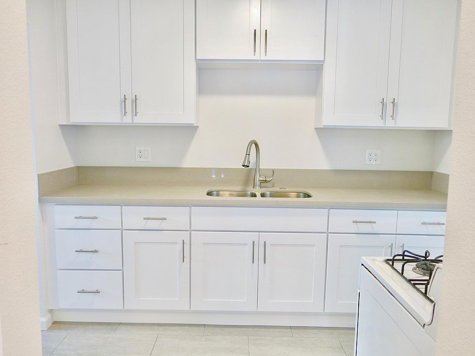 1st image of 430 E Cypress Ave