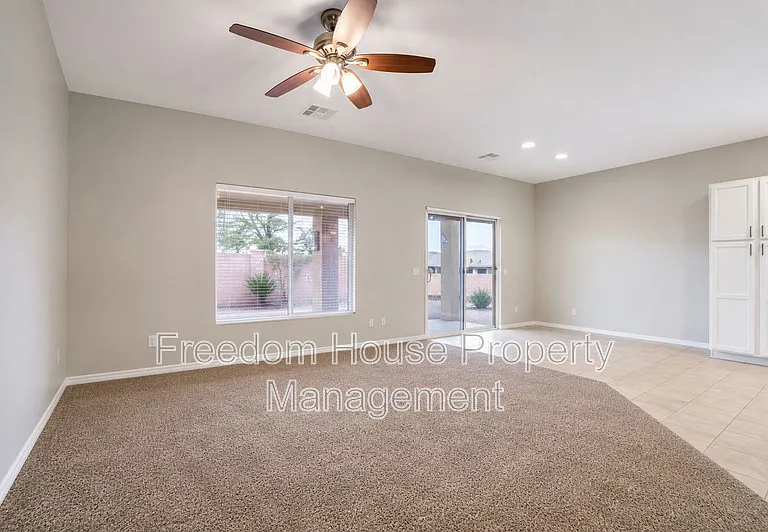 5465 Finestra St — Photo 7