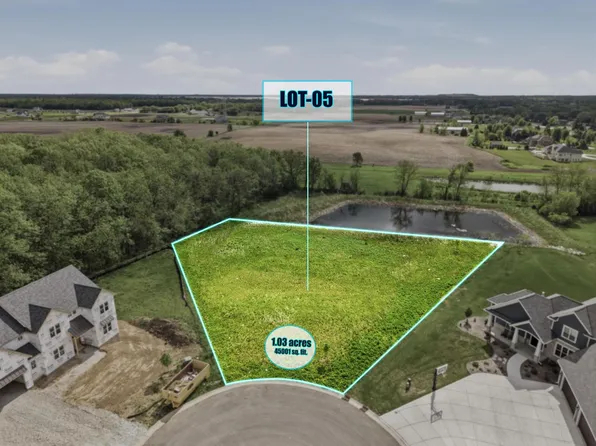 S101W21316 MANEYS COURT, Muskego, WI 53150