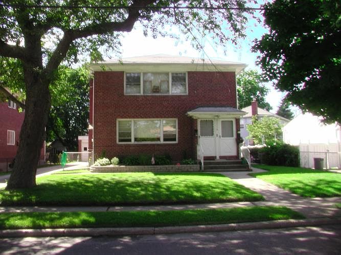 1st image of 78 Church St