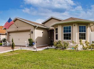 1734 NW 19th Ter, Cape Coral, FL 33993