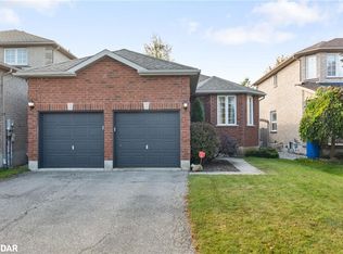 55 Stephanie Ln, Barrie, ON L4N0V9
