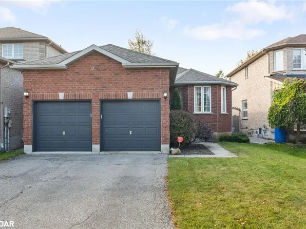 55 Stephanie Ln, Barrie, ON L4N 0V9