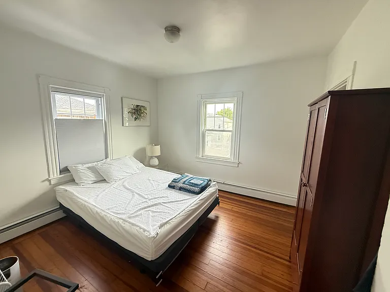 18 Bedlow Ave — Photo 17