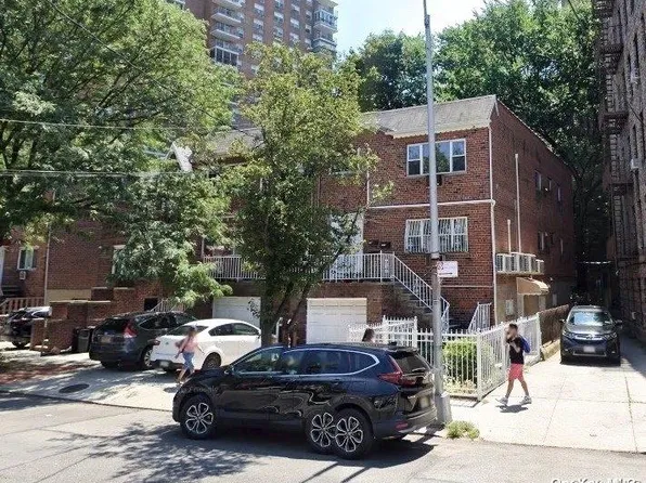 3846A Bailey Avenue, Bronx, NY 10463