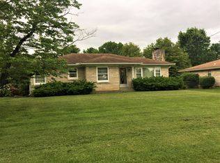 5516 Briscoe Ln, Louisville, KY 40219
