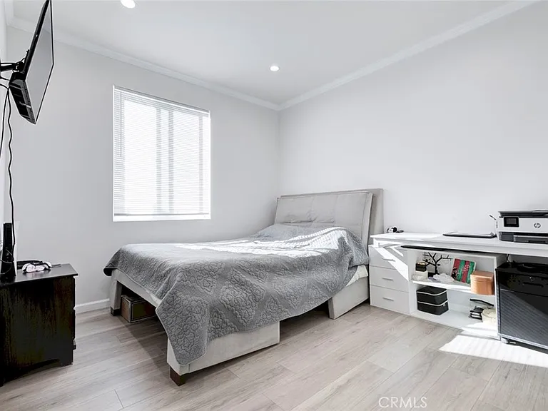 10531 Greenburn Ave — Photo 46