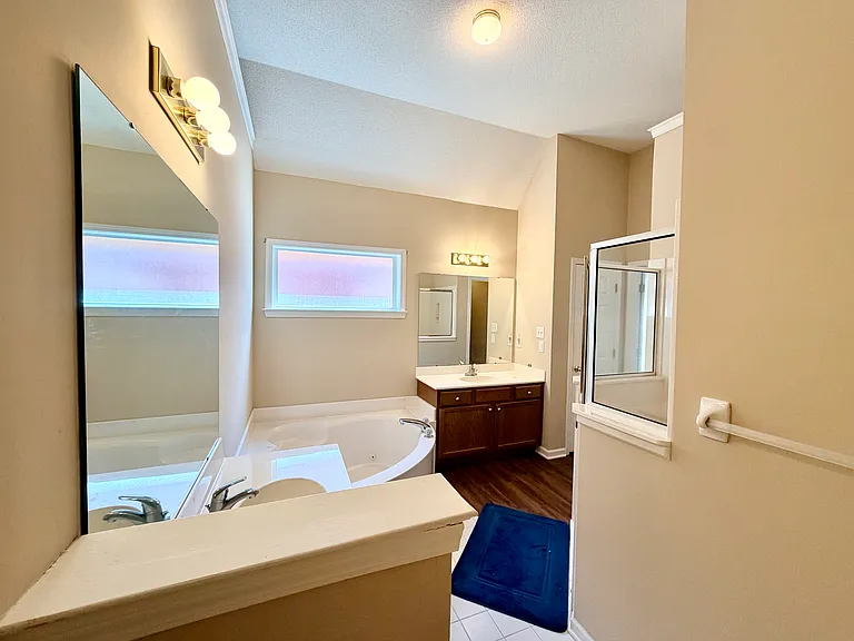 7479 Bakers Glenn Ln — Photo 12