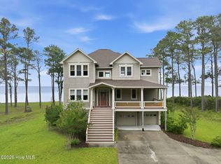 486 Sandy Point Dr, Beaufort, NC 28516