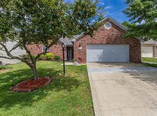 707 Danver Ln, Beech Grove, IN 46107