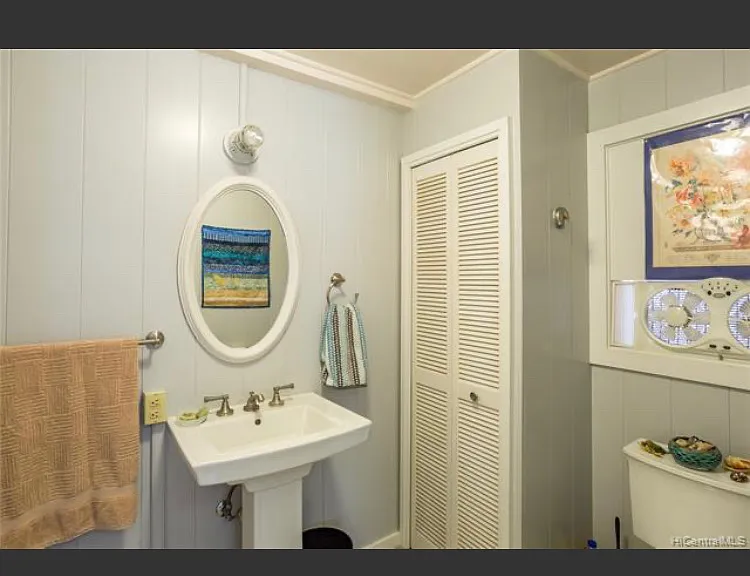 3316 Hinano St #1 — Photo 4