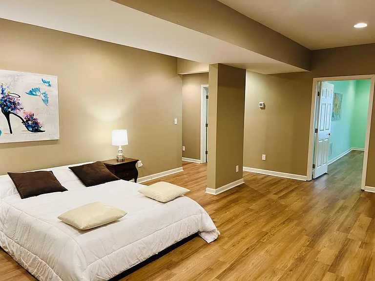 4935 Chatsworth Ln — Photo 14