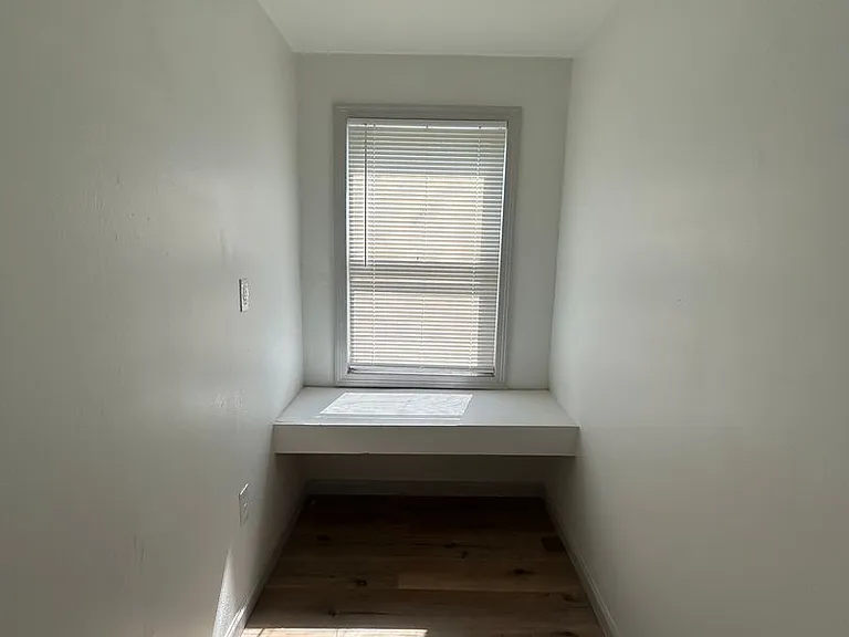 1529 NW Smith Ave — Photo 4