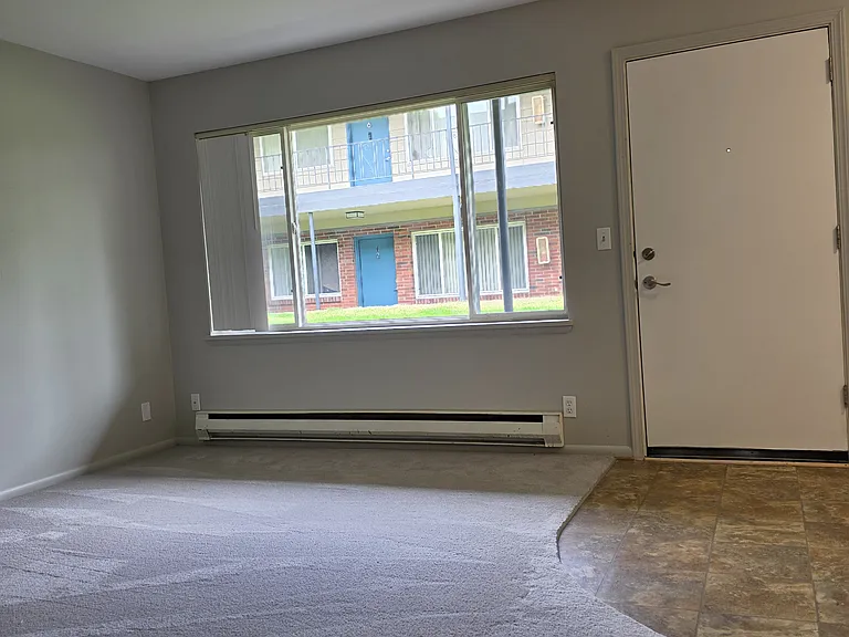4028 California Ave SW #11 — Photo 8
