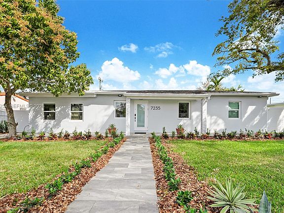 3rd image of 7235 SW 39th St