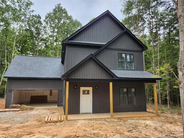 3020 Quiet Ln, Iron Station, NC 28080