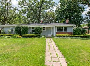 2507 Bonner Ln, Lindenhurst, IL