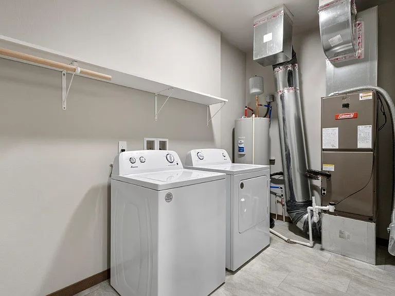 Trails Head Townhomes — Photo 15