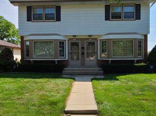 4834 N 104th St, Milwaukee, WI