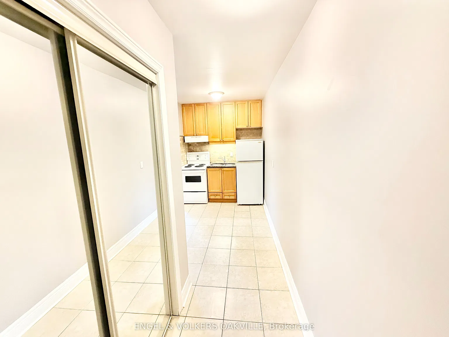 Studio, $1,450 — Photo 2