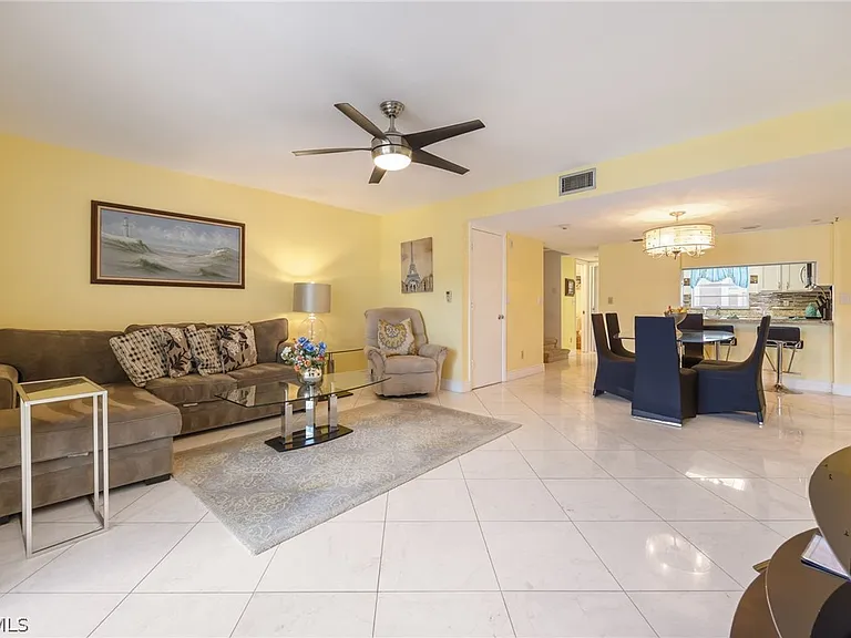 4511 Bay Beach Ln #315 — Photo 12