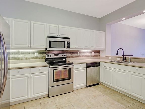 2nd image of 5127 Melbourne St Unit 8106