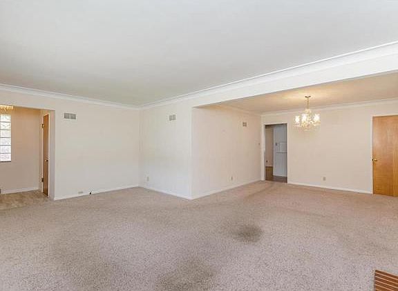 5th image of 4153 Holly Hills Blvd