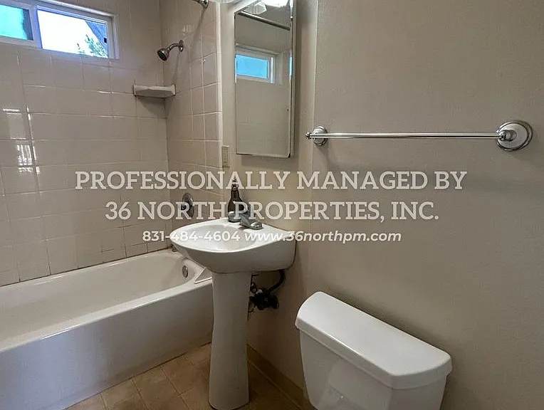 2741 Ransford Avenue — Photo 7
