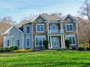 68 William Barton Dr, Tiverton, RI 02878